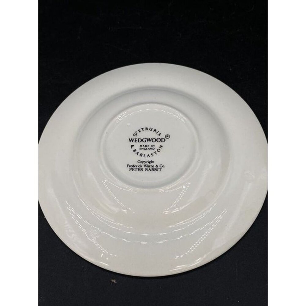 Wedgwood of Etruria Barlaston Beatrix Potter Peter Rabbit McGregor Ceramic Plate - Picture 3 of 5